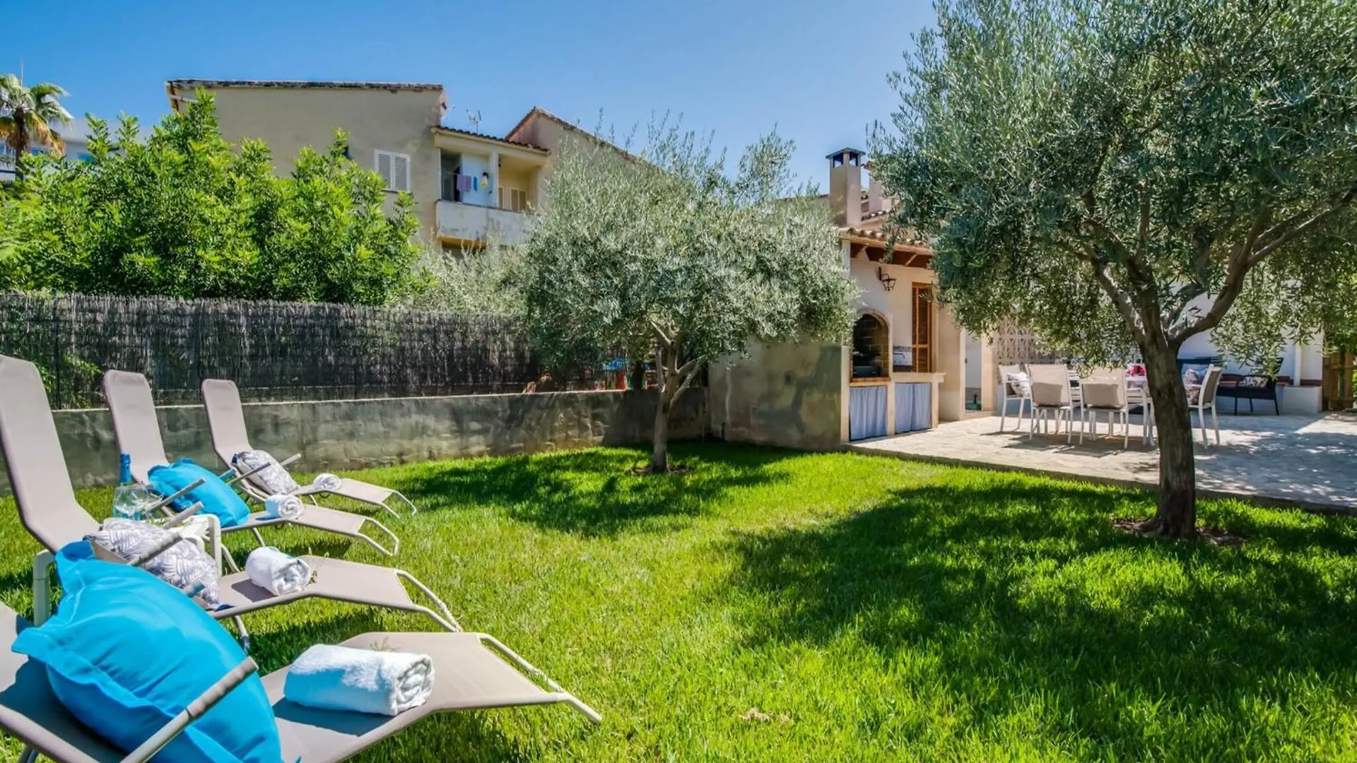 Holiday Home In Spain Near Beach & Harbor Alcudia  Spanien